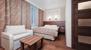Гостиница HELIOPARK Lesnoy Солнечногорск Улучшенный двухместный номер с 1 кроватью-1
